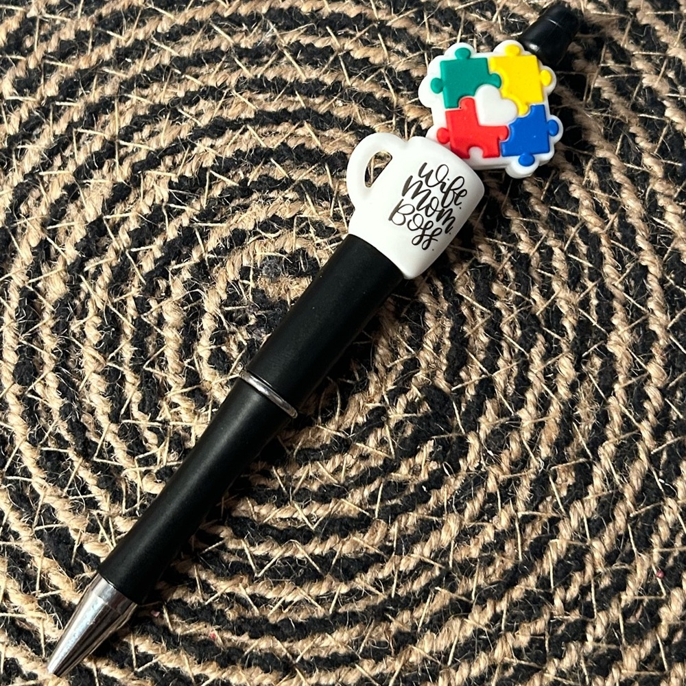 Mom Beaded Pen